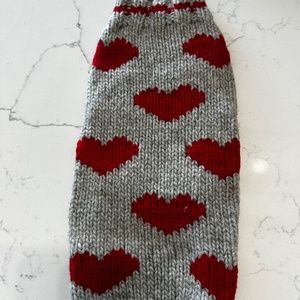 Dog Valentines sweater size XS